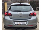 Opel Astra J //COSMO//ŠIBER