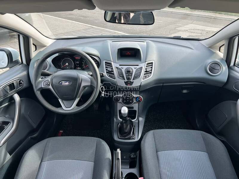 Ford Fiesta ch nova
