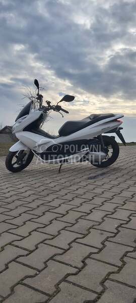 Honda PCX