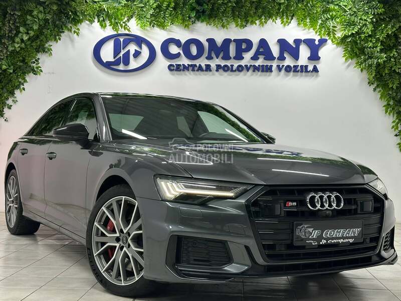 Audi S6 
