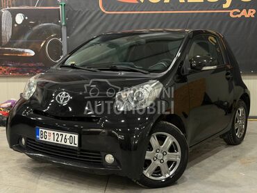 Toyota iQ 