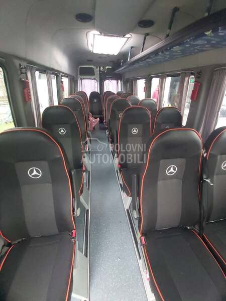 Mercedes Benz sprinter 518