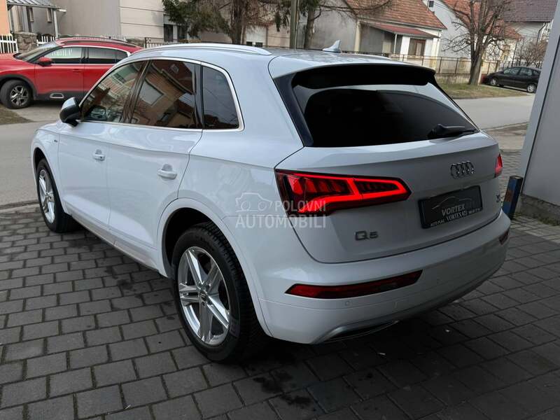 Audi Q5 2.0 TDI S line