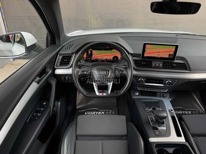 Audi Q5 2.0 TDI S line