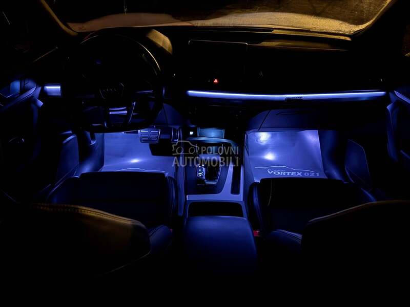 Audi Q5 2.0 TDI S line