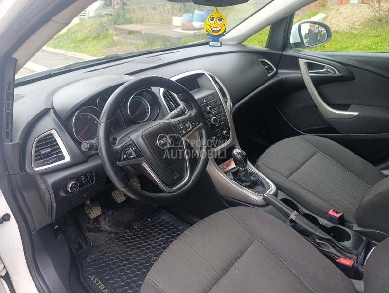 Opel Astra J 1.7 cdti