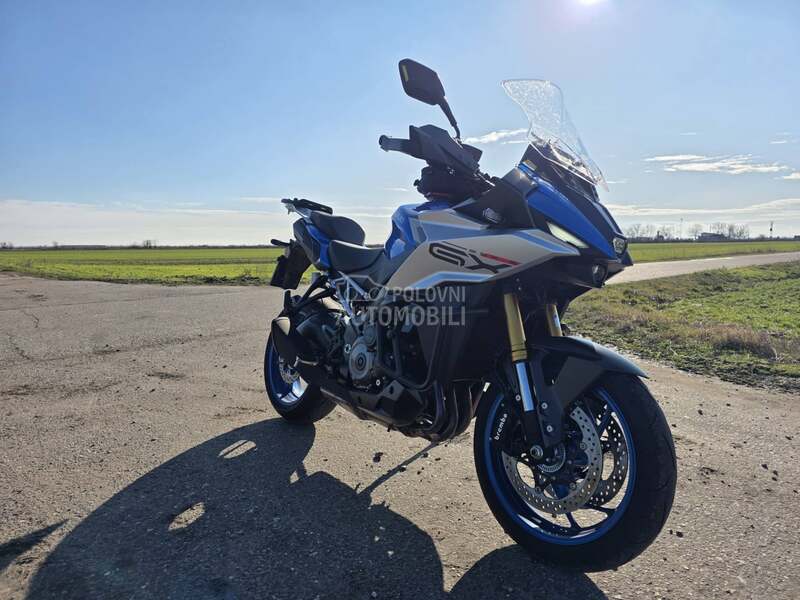 Suzuki GSX S1000GX
