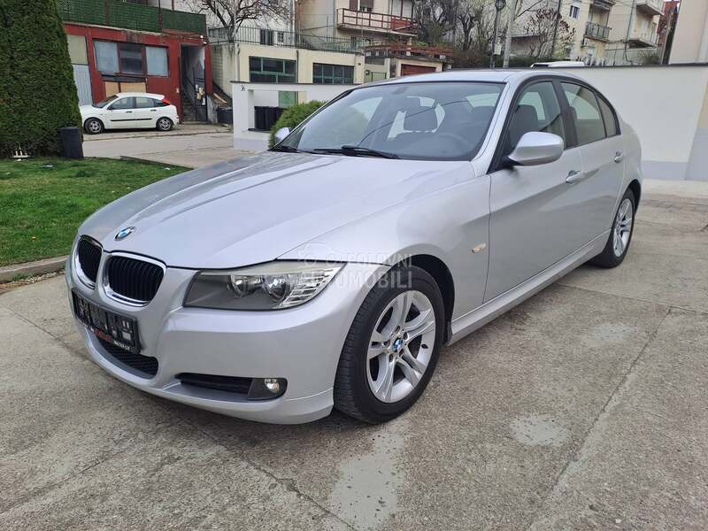 BMW 320 