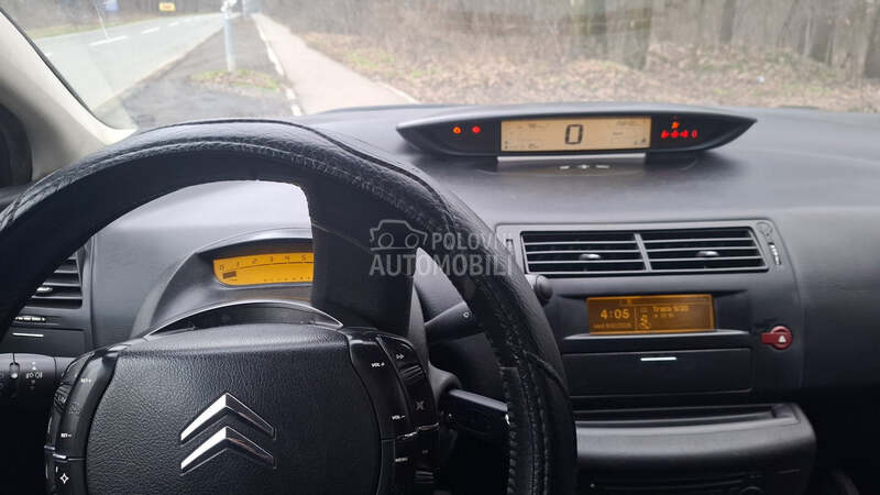 Citroen C4 