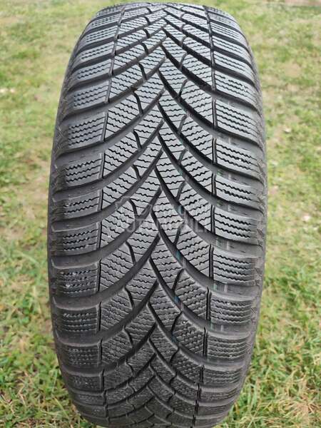 Semperit 205/60 R16 Zimska