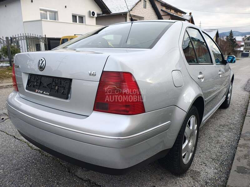 Volkswagen Bora 1.6 16v