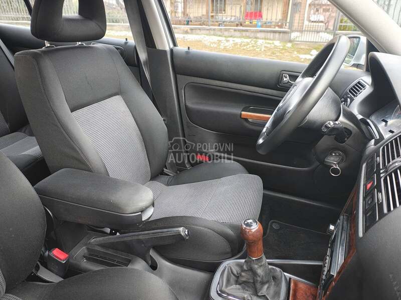 Volkswagen Bora 1.6 16v