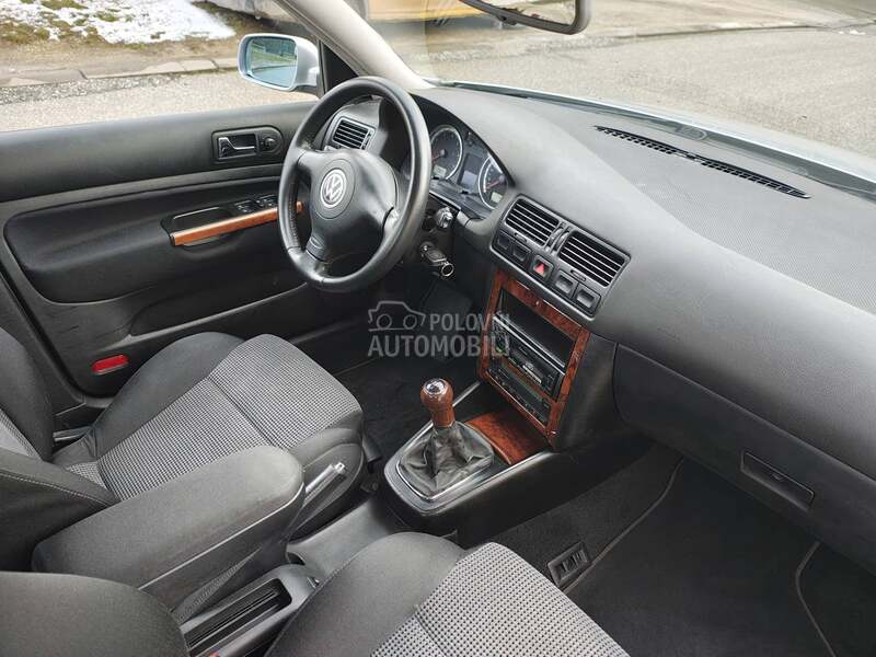 Volkswagen Bora 1.6 16v