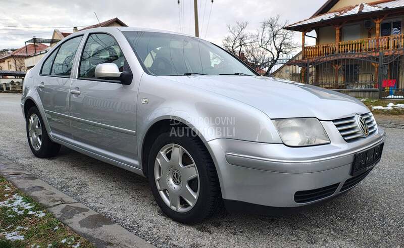 Volkswagen Bora 1.6 16v