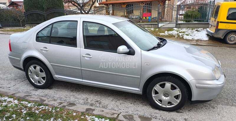 Volkswagen Bora 1.6 16v