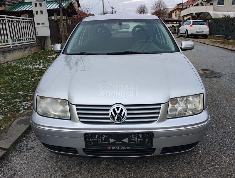 Volkswagen Bora 1.6 16v