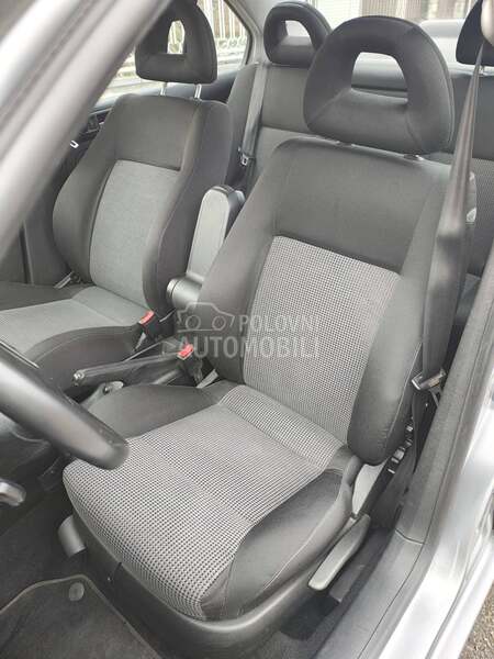 Volkswagen Bora 1.6 16v