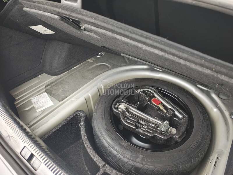 Volkswagen Bora 1.6 16v