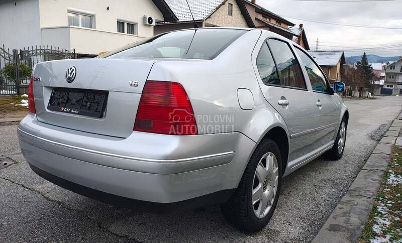Volkswagen Bora 1.6 16v