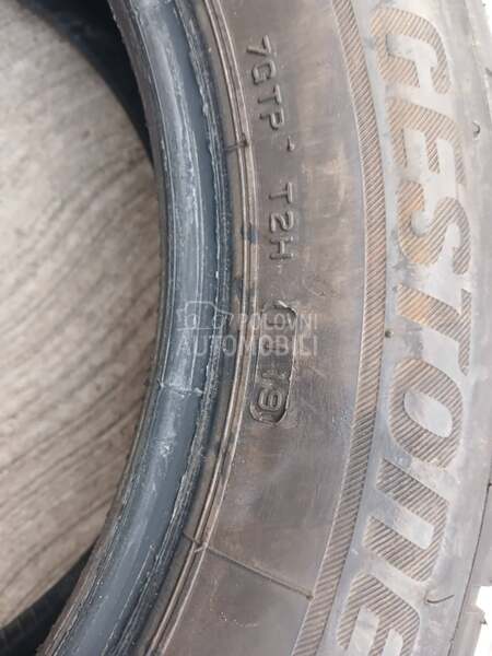 Bridgestone 205/60 R17 Zimska