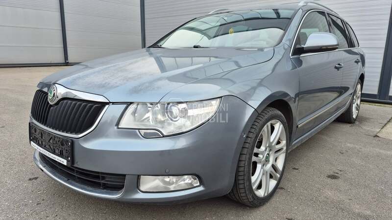 Škoda Superb 
