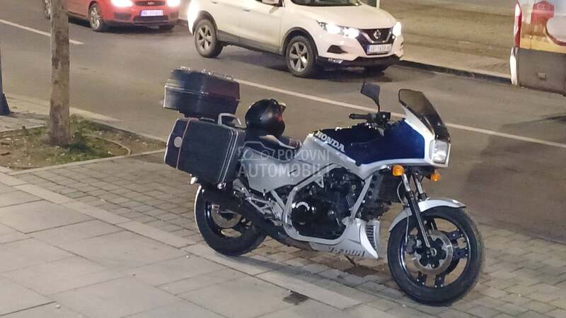Honda VF 1000F