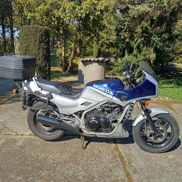 Honda VF 1000F