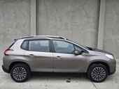 Peugeot 2008 resty 1.2 PURE TECH