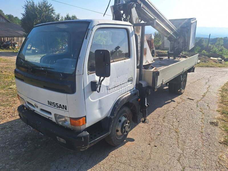 Nissan Cabstar