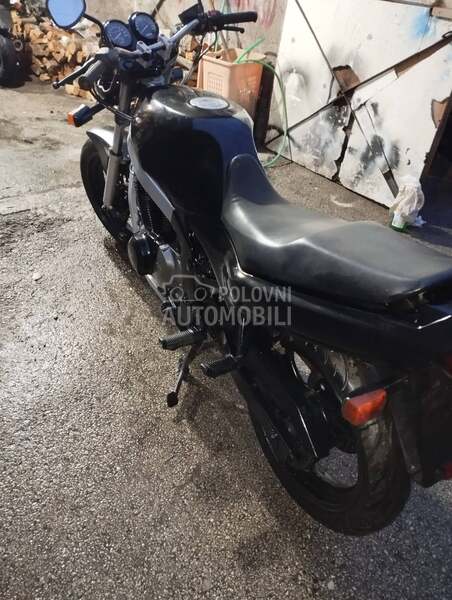 Suzuki gs500