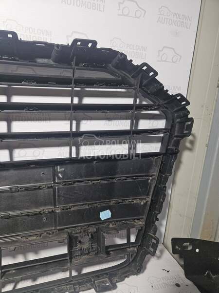 A6 C8 4K MASKA BRANIKA