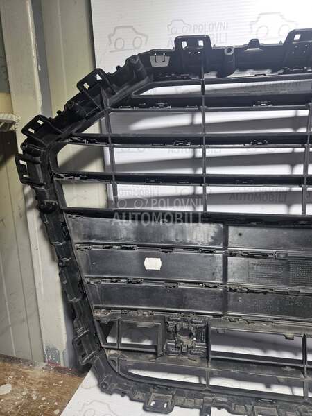 A6 C8 4K MASKA BRANIKA