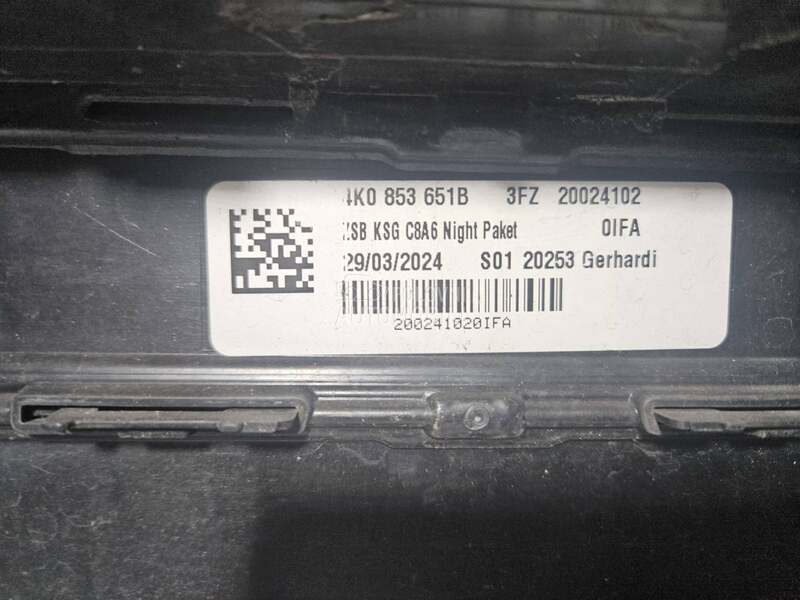 A6 C8 4K MASKA BRANIKA