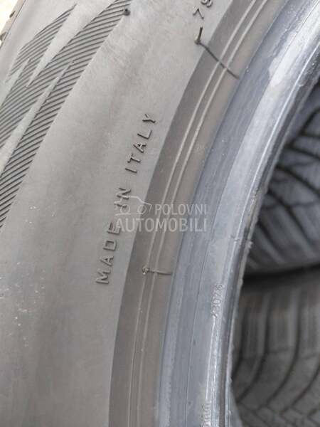 Firestone 205/55 R16 Zimska