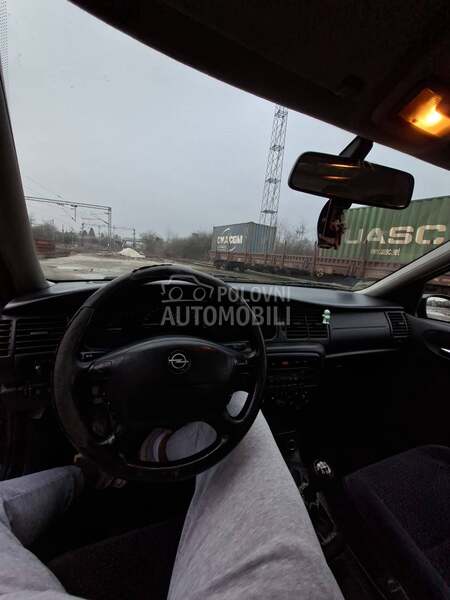 Opel Vectra B 