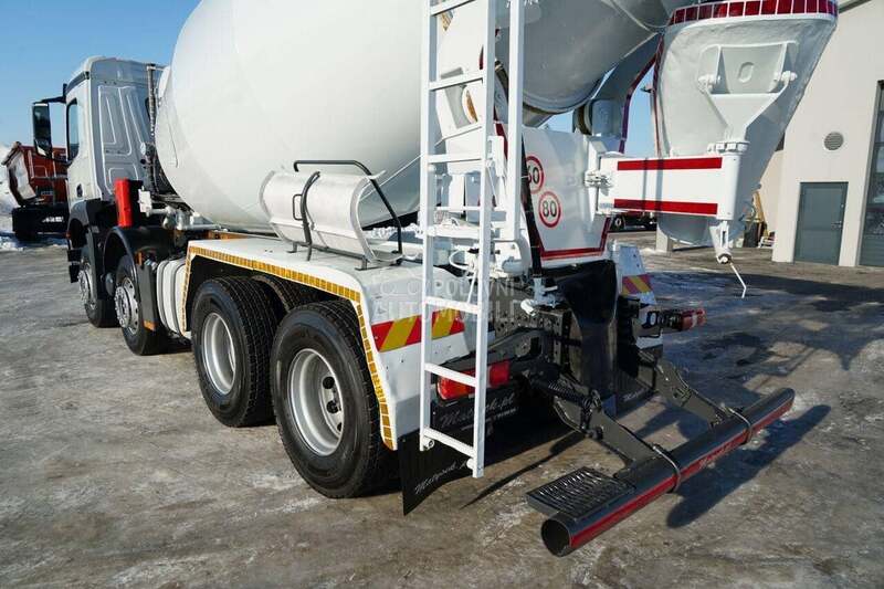 Mercedes Benz Arocs / IMP3652