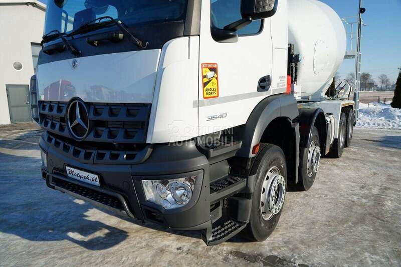 Mercedes Benz Arocs / IMP3652