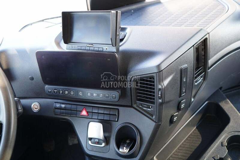 Mercedes Benz Arocs / IMP3652