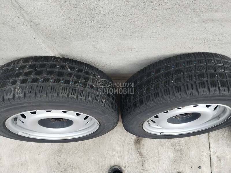 Toyo 215/60 R16 Zimska