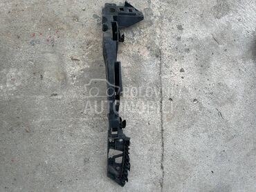 Desni nosac fara za Volkswagen Polo