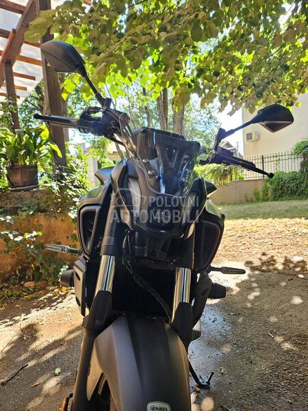 Yamaha MT-07