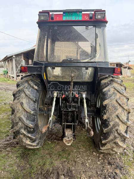 Case IH 695