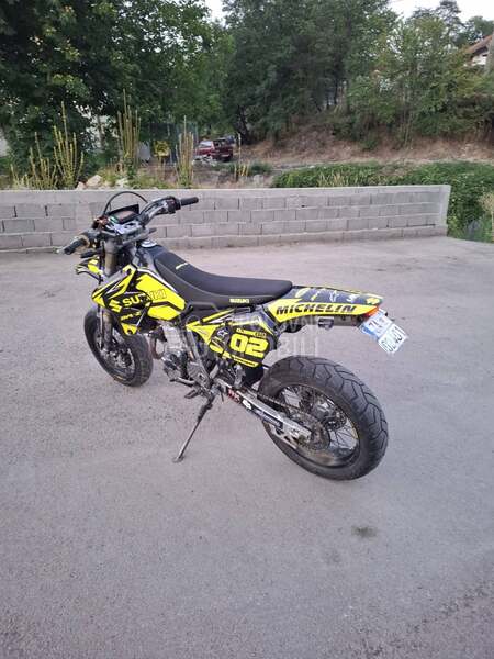 Suzuki drz