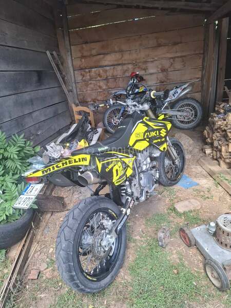 Suzuki drz