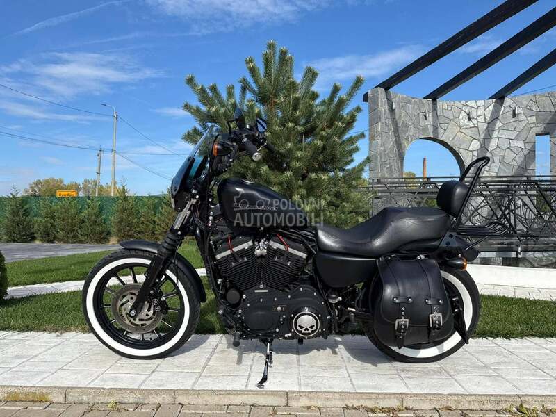 Harley Davidson XL883N