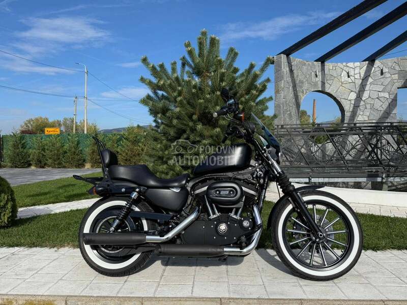Harley Davidson XL883N