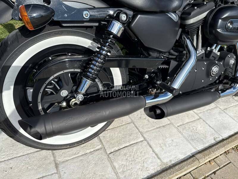 Harley Davidson XL883N