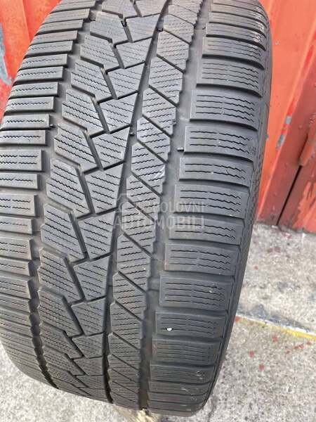 Continental 255/35 R19 Zimska