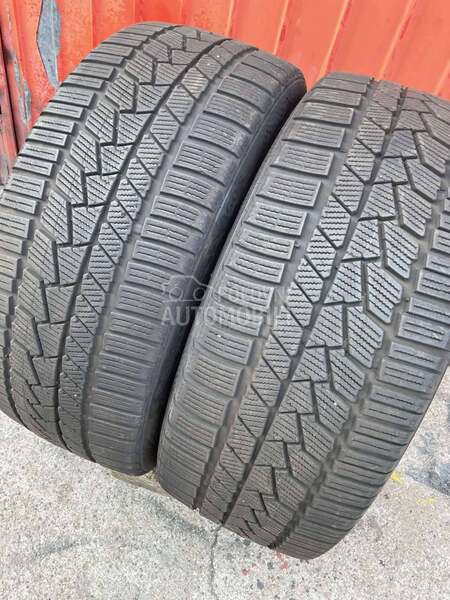 Continental 225/40 R19 Zimska