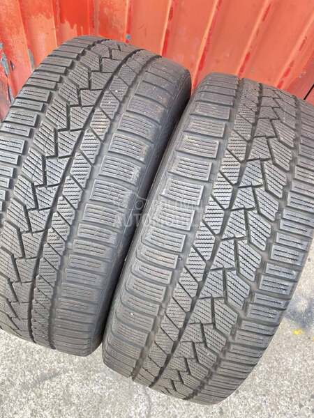 Continental 225/40 R19 Zimska